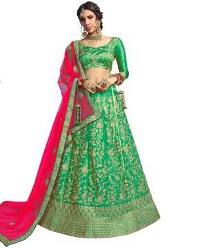 embellished lehenga choli set with dupatta