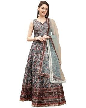 embellished lehenga choli set with dupatta