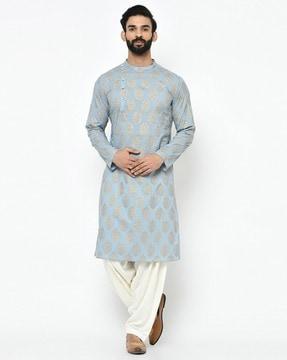 embellished mandarin collar kurta