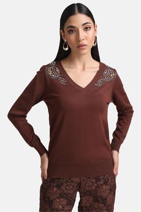 embellished polyester blend v neck women's pullover - chocolate