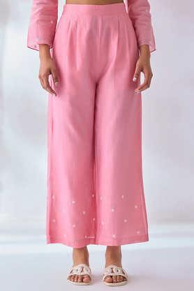 embellished regular fit chanderi women's casual wear trousers - pink