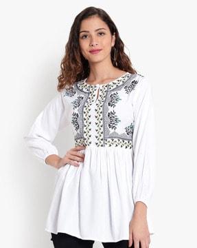 embellished round-neck tunic