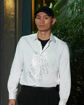 embellished shirt with spread collar