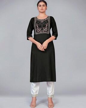 embellished straight kurta & pant set