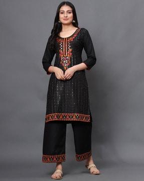 embellished straight kurta set