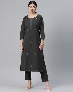 embellished straight kurta set