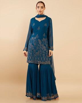 embellished straight kurta set