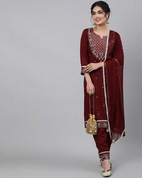 embellished straight kurta set