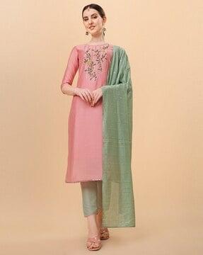 embellished straight kurta set