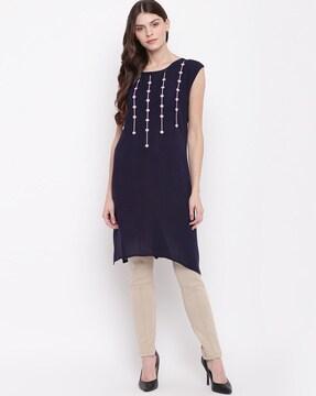 embellished straight kurta with curved hem