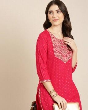 embellished straight kurta with pants