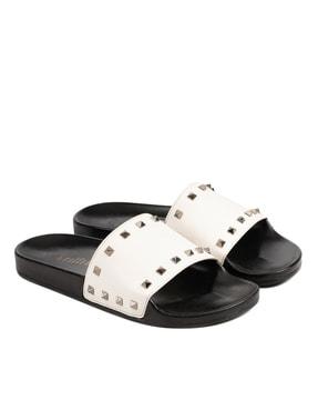 embellished thong strap flip flops