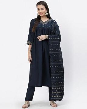 embellished zari work kurta with trousers & dupatta