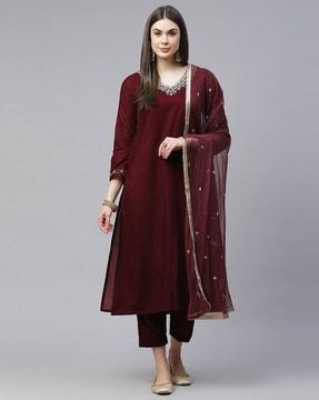 embellsihed straight kurta with pants & dupatta