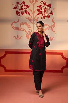 embroidered above knee blended fabric women's kurta set - black