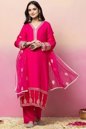 embroidered ankle length muslin woven women's kurta set - pink