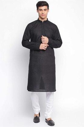 embroidered cotton regular fit men's knee length kurta - black