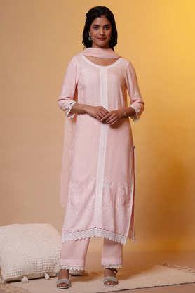 embroidered knee length rayon woven women's kurta set - pink