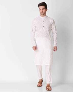embroidered long kurta with insert pocket