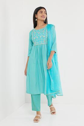 embroidered rayon regular fit women's kurta set - turquoise