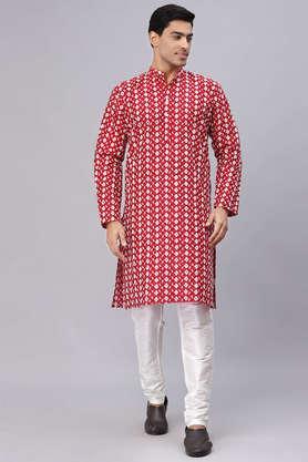 embroidered silk blend regular fit men's kurta - maroon