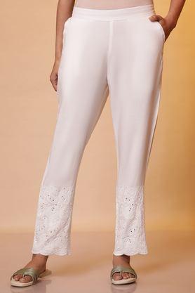 embroidered slim fit viscose women's casual wear trousers - white