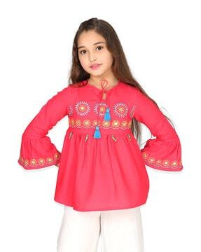 embroidered tunic with neck tie-up