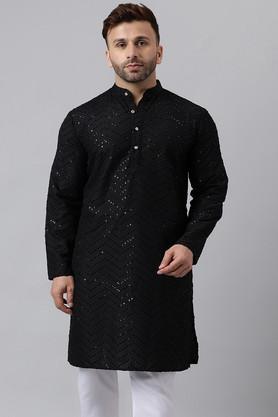 embroidered viscose regular fit men's kurta - black