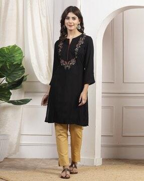 embroidered a-line kurta