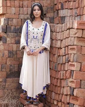 embroidered anarkali kurta with pants