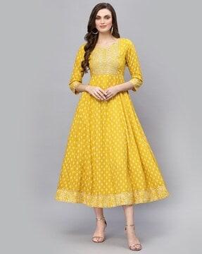 embroidered anarkali kurta with tie-up