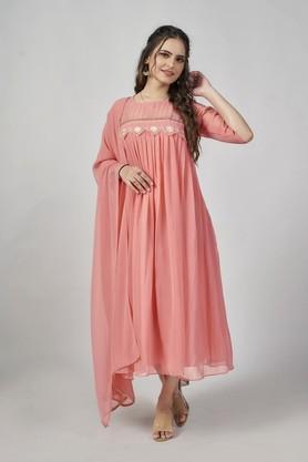 embroidered ankle length georgette women's kurta set - pink