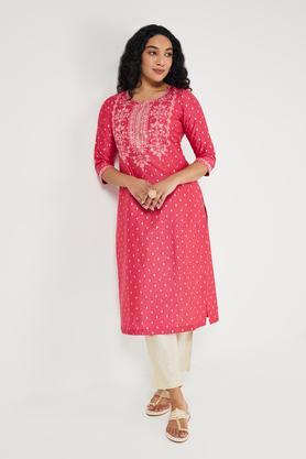 embroidered blended fabric round neck women's casual wear kurta - fuchsia