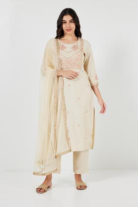 embroidered calf length blended fabric woven women's kurta set - off white