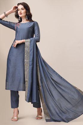 embroidered calf length chanderi woven women's kurta set - dark grey