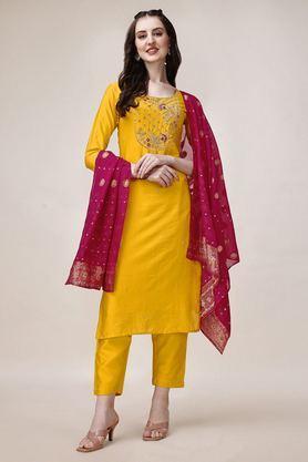 embroidered calf length chanderi woven women's kurta set - yellow