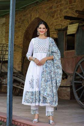 embroidered calf length cotton women's kurta set - white