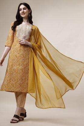 embroidered calf length cotton woven women's kurta set - yellow