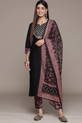 embroidered calf length polyester woven women's kurta set - black