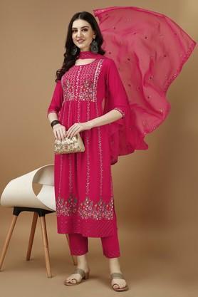 embroidered calf length rayon woven women's kurta set - heated pink