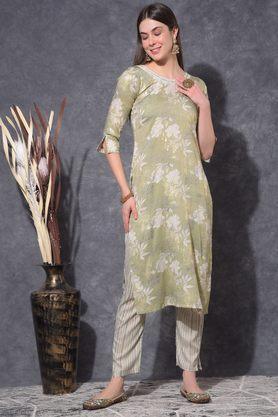 embroidered cotton blend round neck women's kurti with pant - green