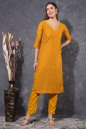 embroidered cotton blend v-neck women's kurti with pant - yellow