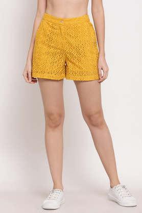 embroidered cotton regular fit women's shorts - mustard