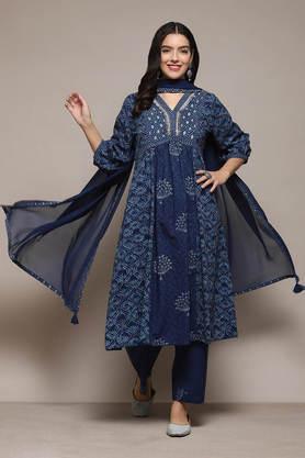 embroidered cotton super slim fit women's kurta set - indigo
