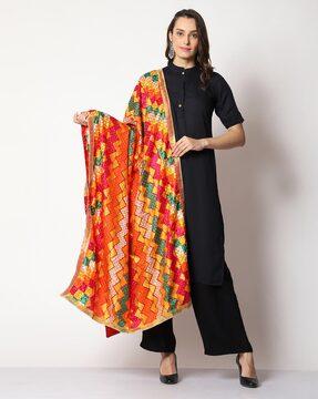 embroidered dupatta with contrast border