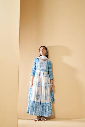 embroidered full length cotton woven women's kurta set - blue