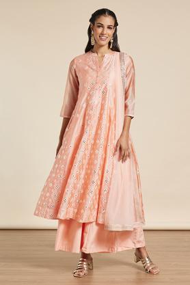 embroidered full length viscose blend woven women's kurta pant dupatta set - peach