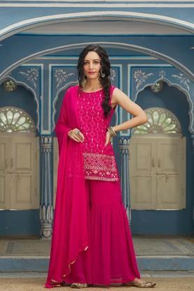 embroidered georgette round neck women's salwar kurta dupatta set - pink
