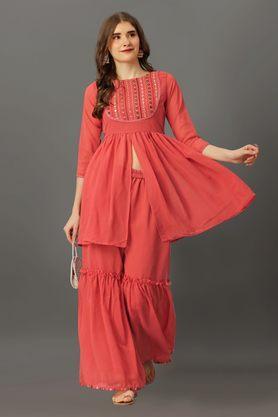 embroidered knee length georgette women's kurta set - pink