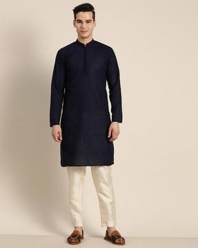 embroidered kurta with mandarin collar